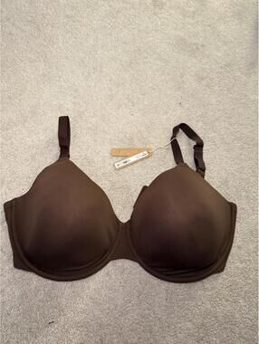 Skims Fits Everybody T-Shirt Demi Bra Color Cocoa Size 38H